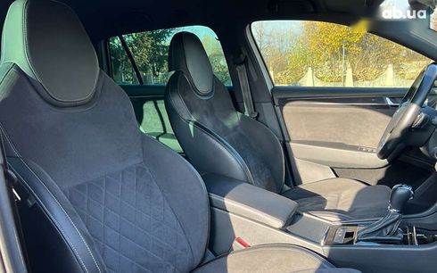 Skoda Superb 2018 - фото 21
