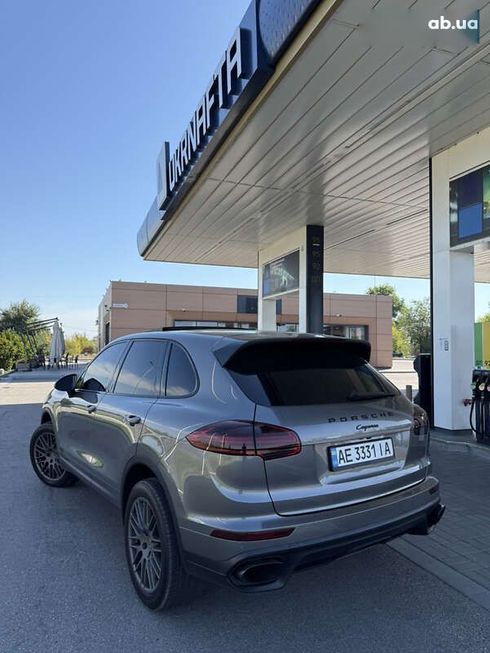 Porsche Cayenne 2015 - фото 8