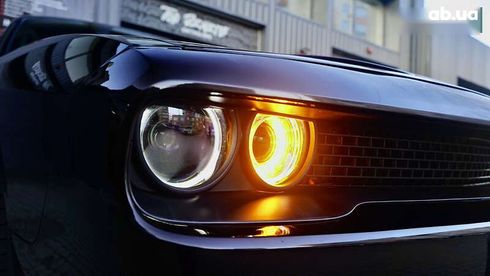 Dodge Challenger 2017 - фото 5