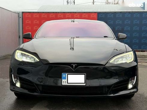 Tesla Model S 2019 - фото 9
