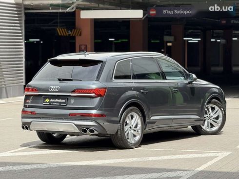 Audi SQ7 2021 - фото 12