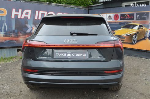 Audi E-Tron 2019 серый - фото 4