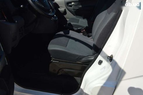 Nissan e-NV200 2016 - фото 10