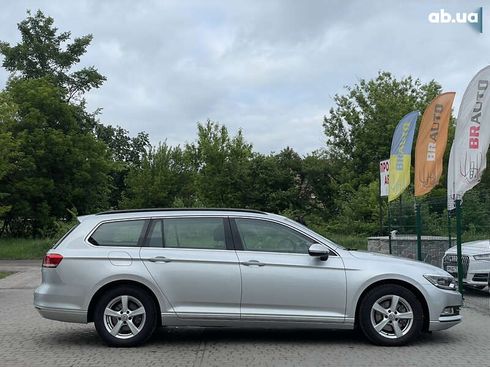Volkswagen Passat 2017 - фото 23