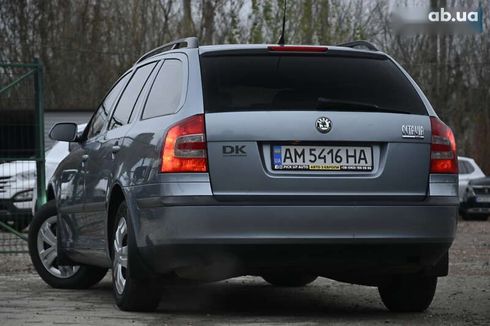 Skoda Octavia 2006 - фото 8