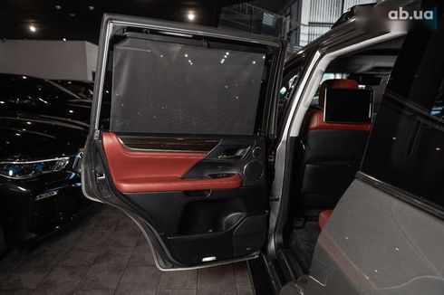 Lexus LX 2016 - фото 24