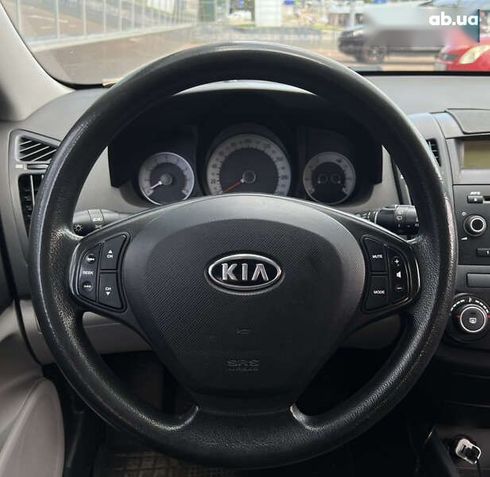 Kia Cee'd 2008 - фото 18