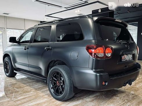 Toyota Sequoia 2021 - фото 12