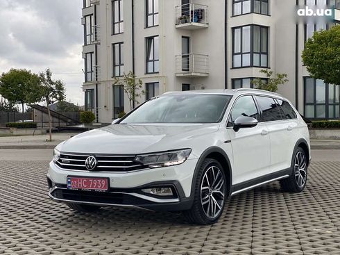 Volkswagen passat alltrack 2020 - фото 4