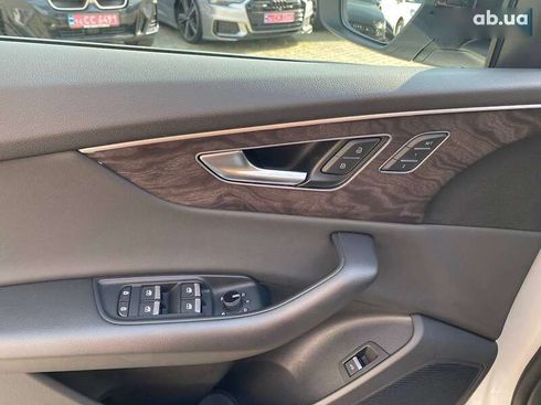 Audi Q8 2021 - фото 13