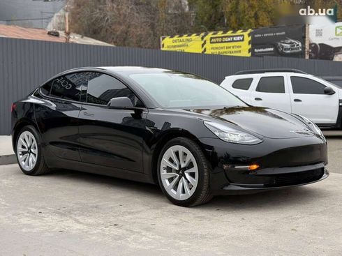Tesla Model 3 2022 - фото 3