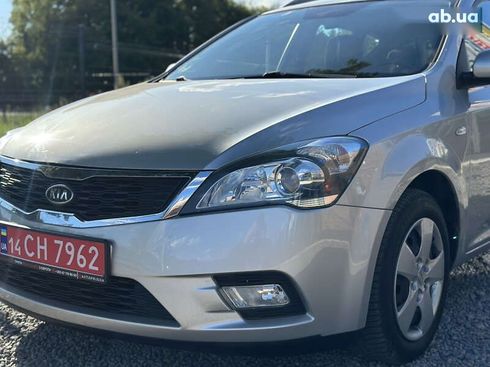Kia Cee'd 2011 - фото 11