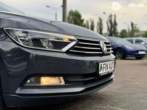 Volkswagen Passat 2018 - фото 8