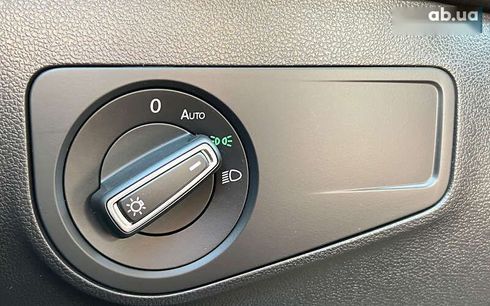 Volkswagen Tiguan 2020 - фото 11