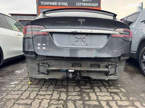 Tesla Model X 2018 - фото 4