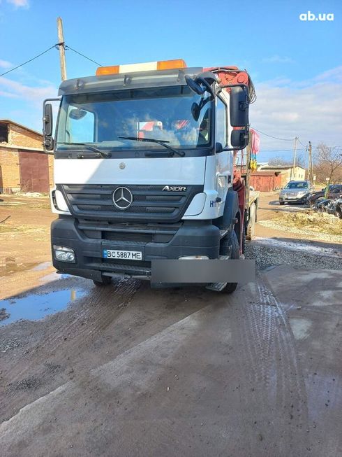 Mercedes-Benz Axor 2008 - фото 6
