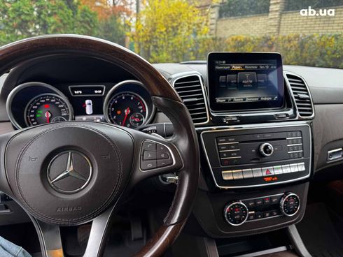 Mercedes-Benz GLS-Класс 2016 черный - фото 77