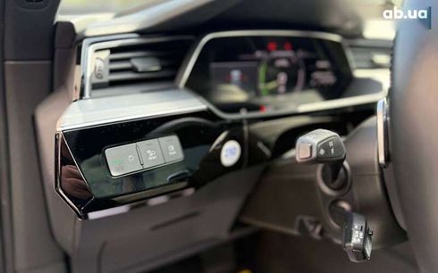 Audi E-Tron 2020 - фото 12