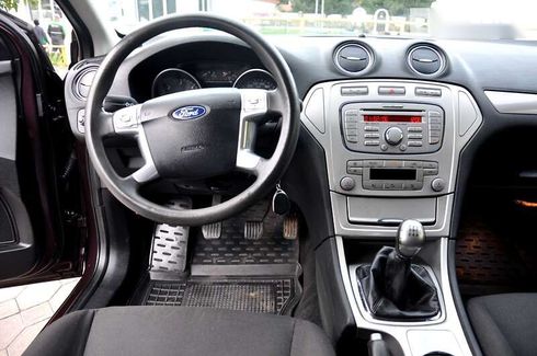 Ford Mondeo 2010 - фото 21