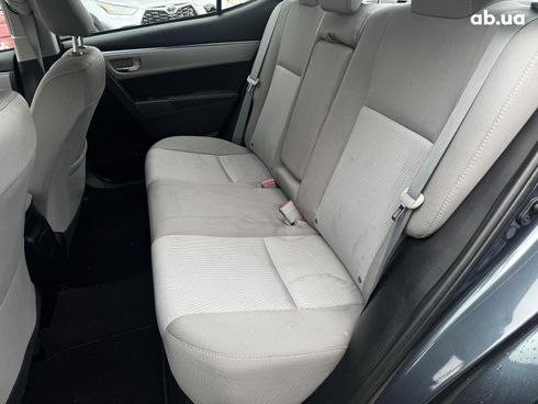 Toyota Corolla 2016 серый - фото 21