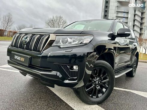 Toyota Land Cruiser Prado 2021 - фото 2