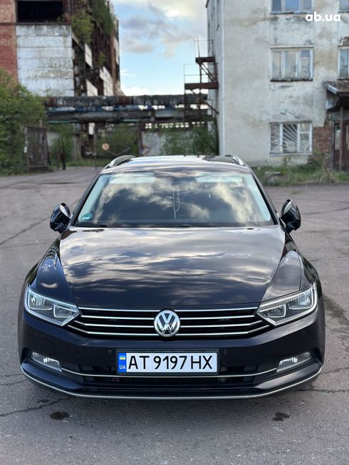 Volkswagen Passat 2015 черный - фото 3