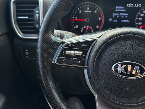 Kia Sportage 2018 белый - фото 30