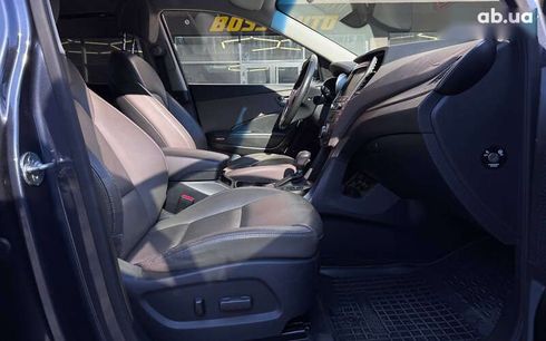 Hyundai Grand Santa Fe 2018 - фото 17