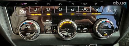 Skoda Octavia 2019 - фото 21