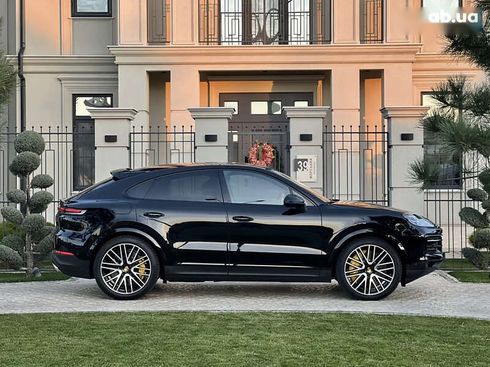 Porsche Cayenne Coupe 2024 - фото 20