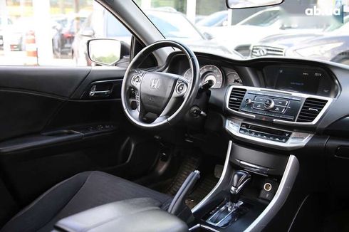 Honda Accord 2014 - фото 11