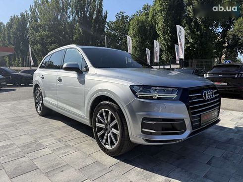 Audi Q7 2018 - фото 7