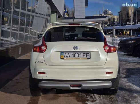 Nissan Juke 2011 - фото 6