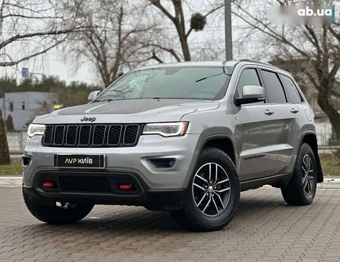 Jeep Grand Cherokee 2017 - фото 2