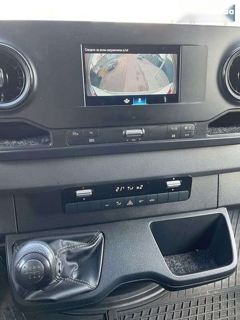 Mercedes-Benz Sprinter 2019 - фото 16