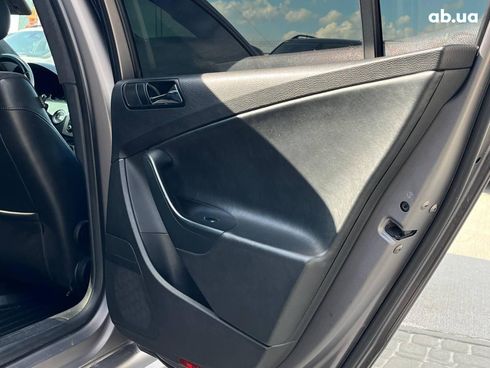 Volkswagen passat b6 2007 серый - фото 23