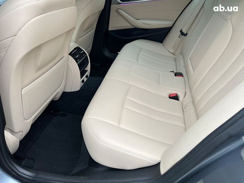 BMW 5 серия 2018 - фото 9