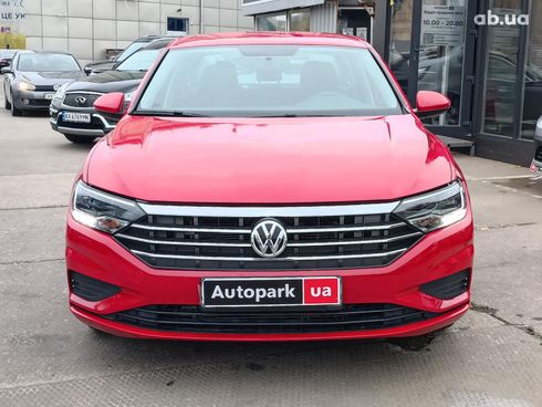 Volkswagen Jetta 2019 красный - фото 2