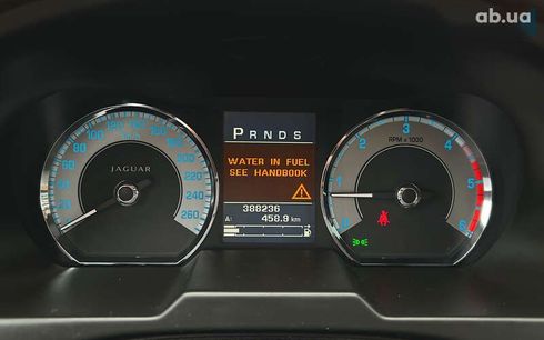 Jaguar XF 2010 - фото 16