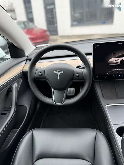Tesla Model 3 2022 - фото 27