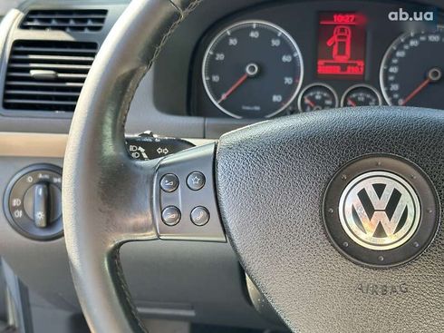Volkswagen Touran 2008 - фото 17