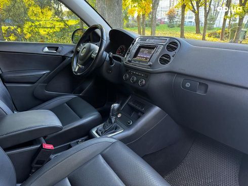 Volkswagen Tiguan 2016 черный - фото 35
