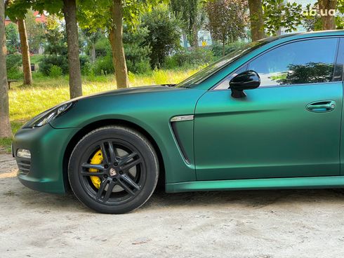 Porsche Panamera 2010 зеленый - фото 16