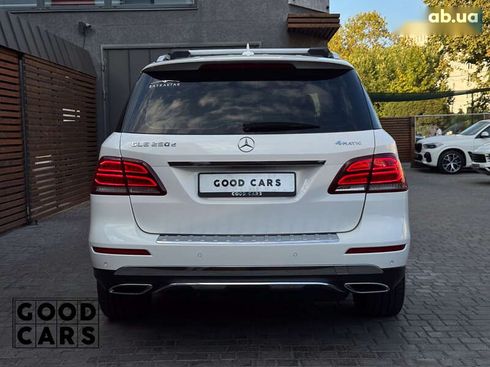 Mercedes-Benz GLE-Class 2018 - фото 6