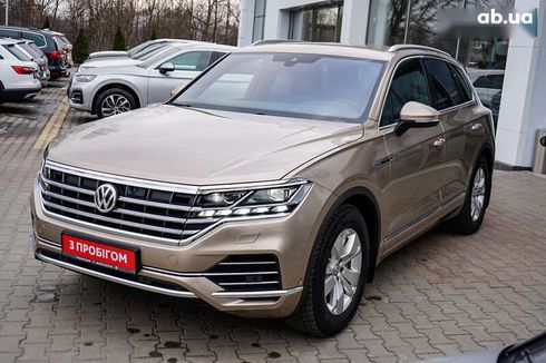 Volkswagen Touareg 2019 - фото 6