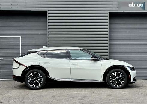 Kia EV6 2022 - фото 8