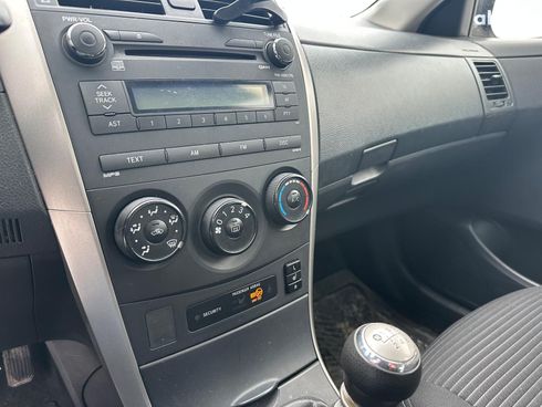 Toyota Corolla 2009 серый - фото 19