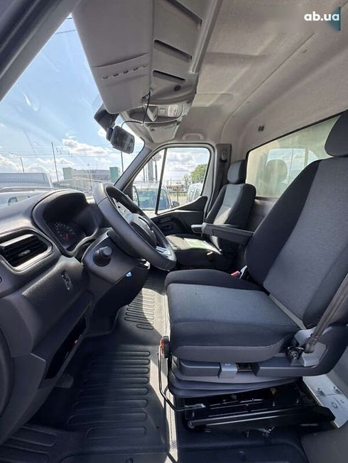 Renault Master 2021 - фото 15