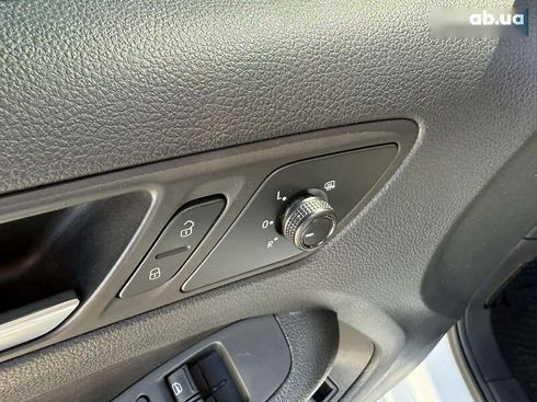 Volkswagen Jetta 2016 - фото 24