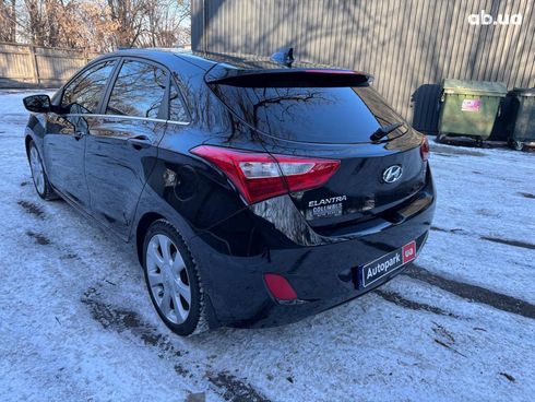 Hyundai Elantra 2012 черный - фото 10